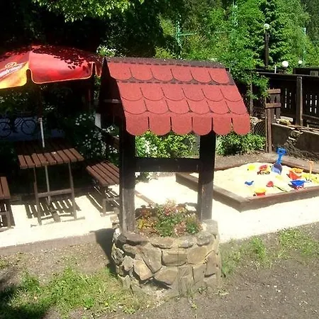 Hotel Lesni Krcma Loučovice